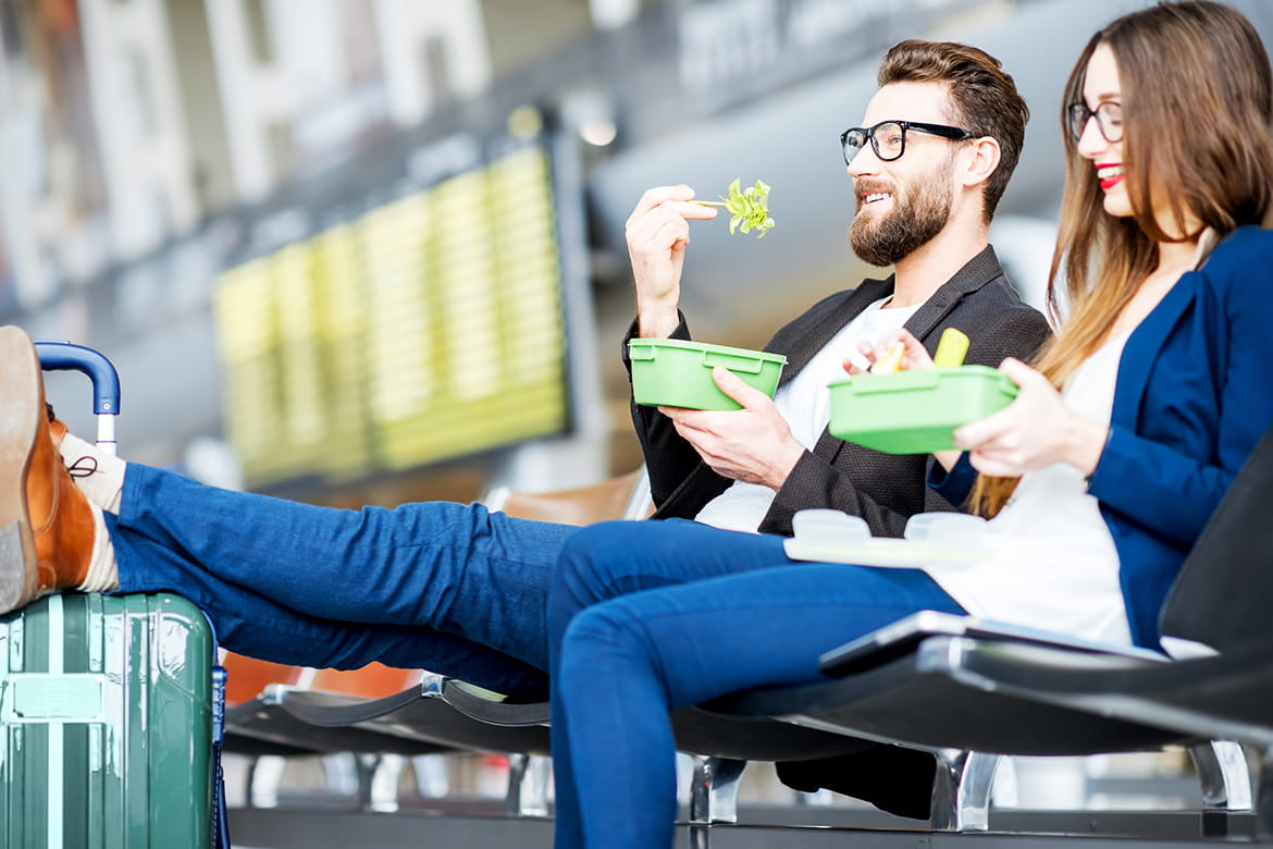 How To Stick To Your Diet When You're Traveling | Banner